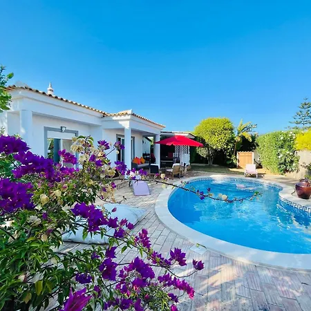 Villabreizh - Private Pool - Garden - Big Terrace Villa Portimao