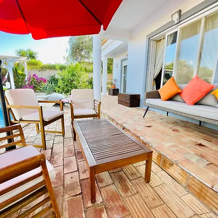 Villabreizh - Private Pool - Garden - Big Terrace * Portimao